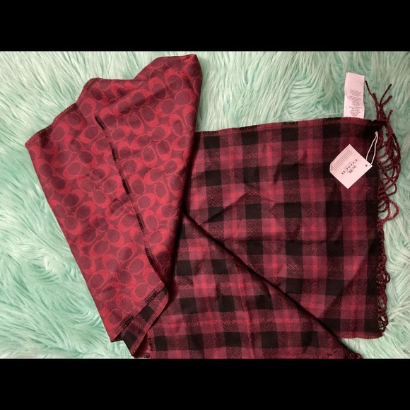 Coach Signature wrap - Picture 2 of 5